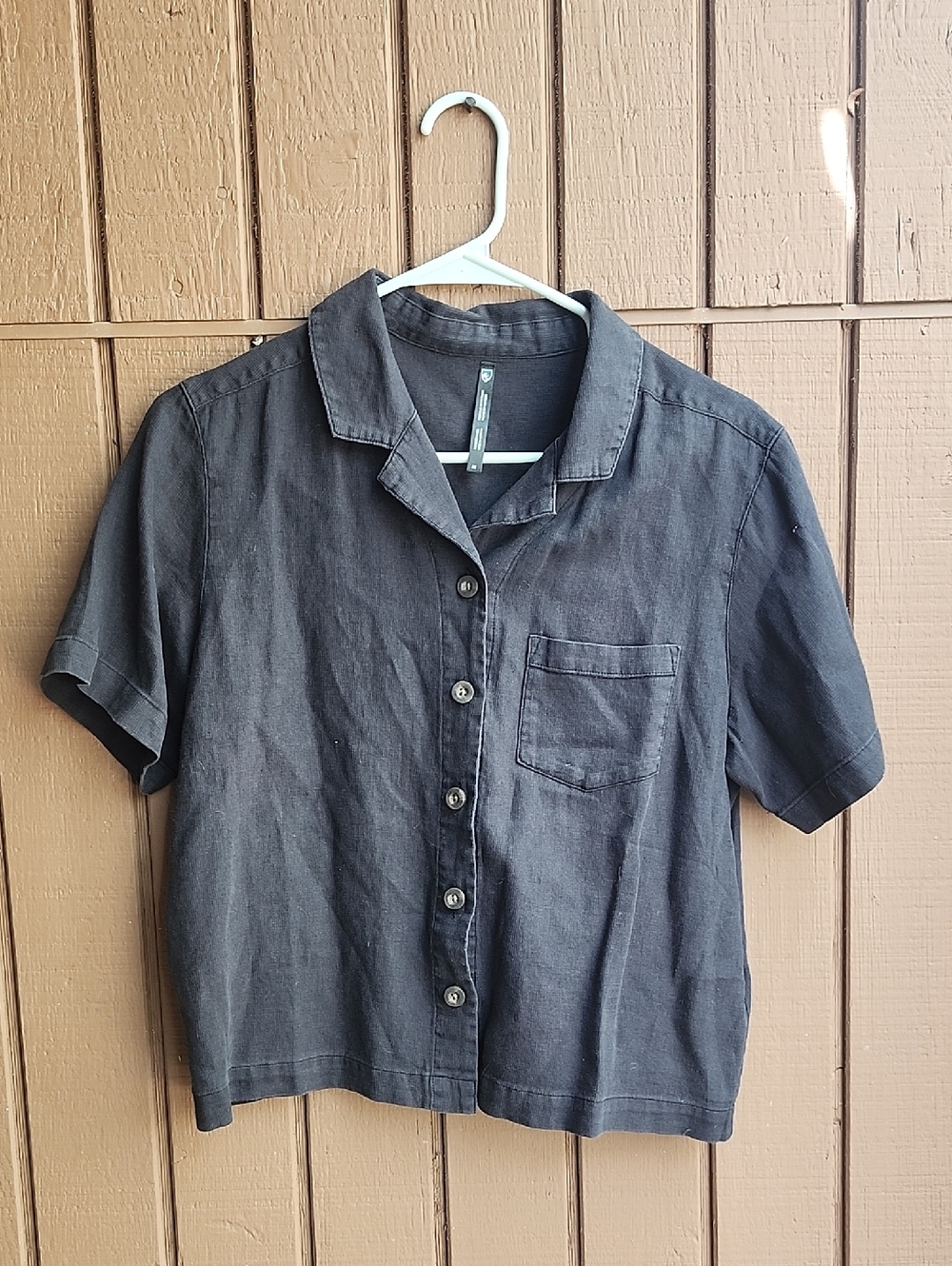 Kuhl Short Sleeve Button Front Top in Charcoal Black
